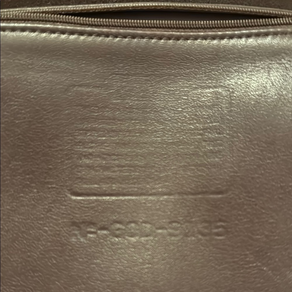 ⭐️SOLD⭐️Coach Hippie Flap Brown Leather Vintage Bag 9135 - Picture 5 of 13